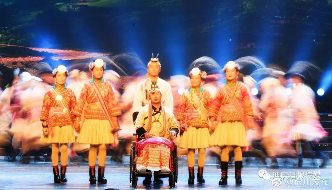  网坛父子兵齐上阵，传承精神感动全场