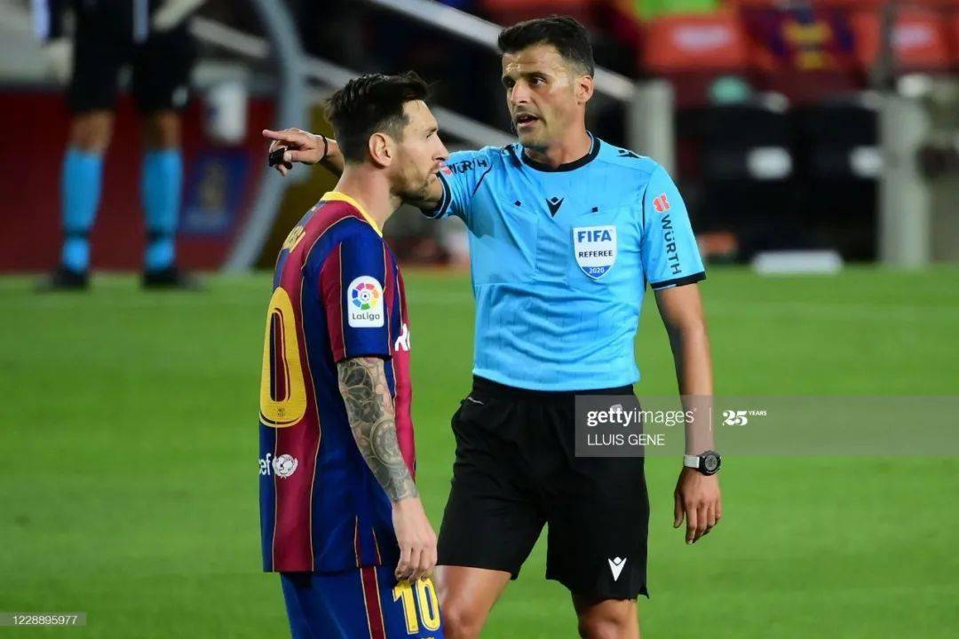  国王杯决赛，巴塞罗那点球大战夺冠