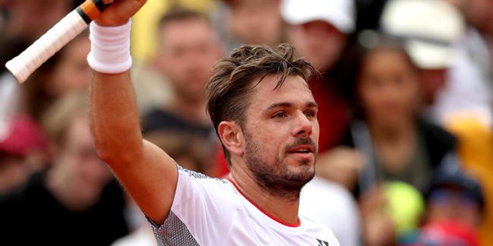 梅德韦杰夫鏖战五盘,苦战险胜挺进决赛